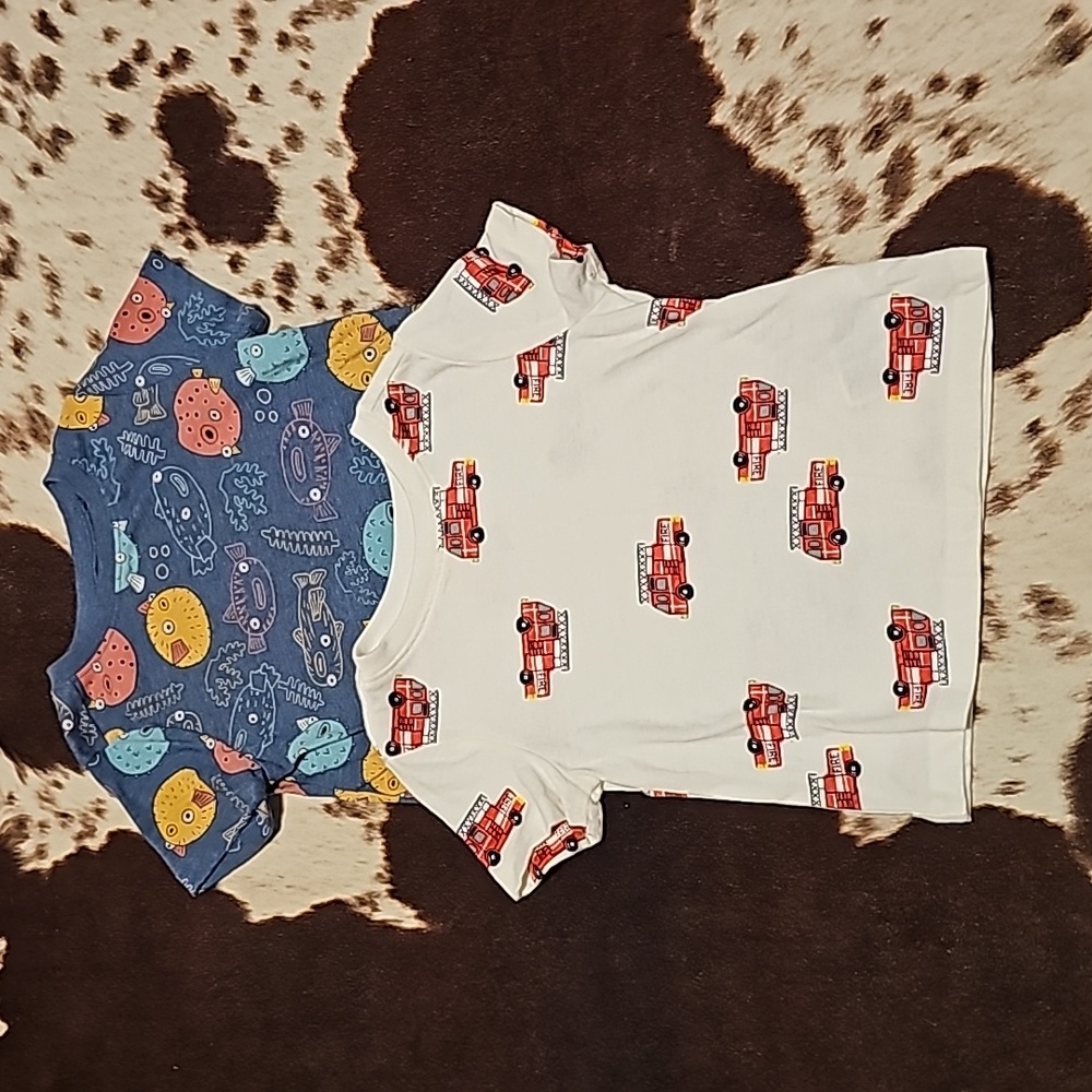 Old navy 18-24 month tees